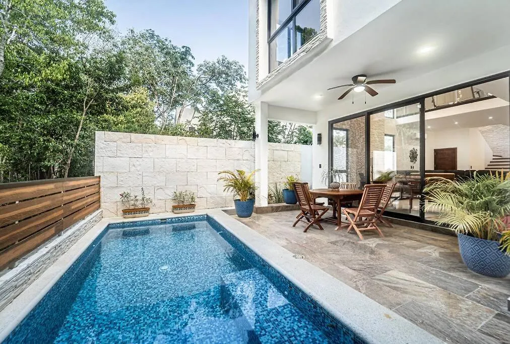 Casa De Verano En Senderos Ciudad Mayakoba 普拉亚卡门 0*,